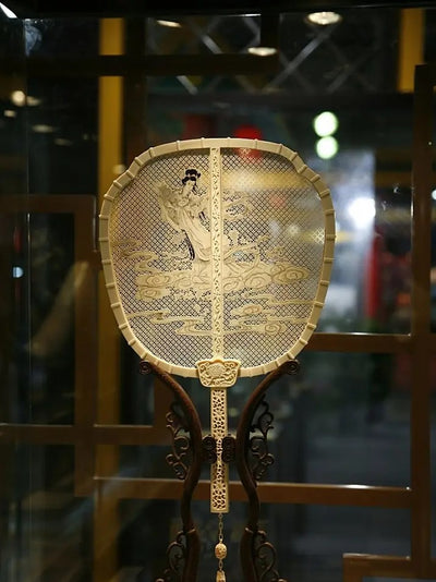 Sichuan Zigong Bamboo Fan, One of China's Five Most Famous Fans